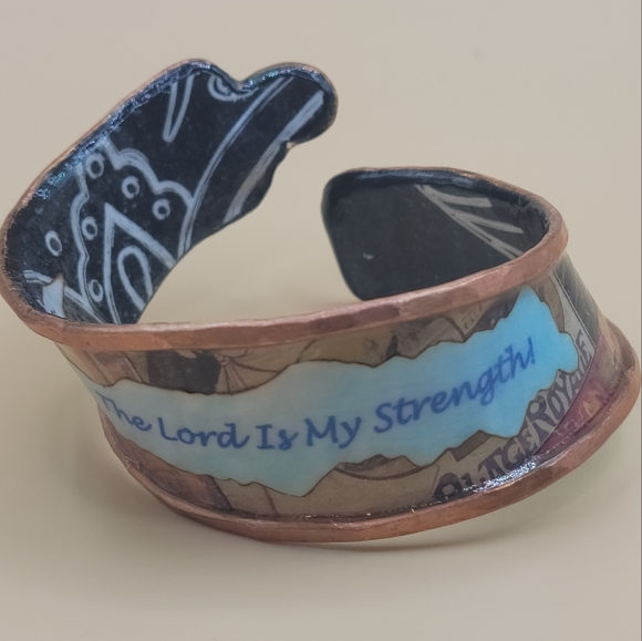 M.E. Collection Strength Bracelet - Picture 10 of 14